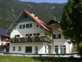  Ferienhaus Feuerer  Обертраун